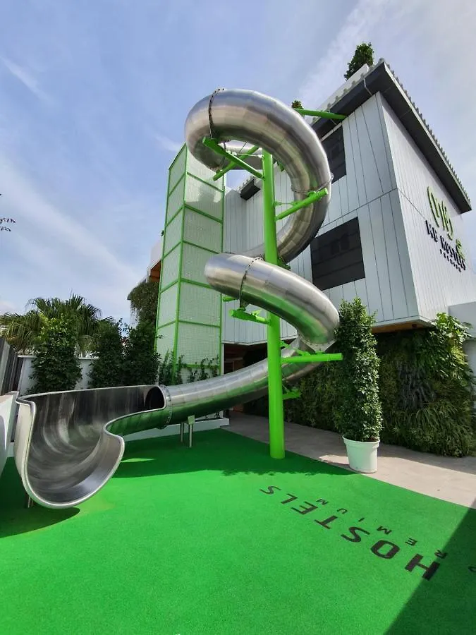 Mb Hostels Premium Eco - Adults Recommended نيرخا 2*,